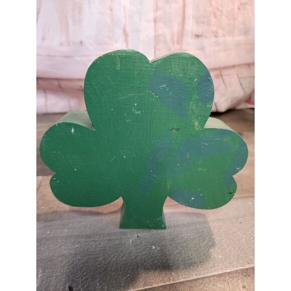 Wooden Happy St Patrick’s day clover decor spring - Picture 3 of 5